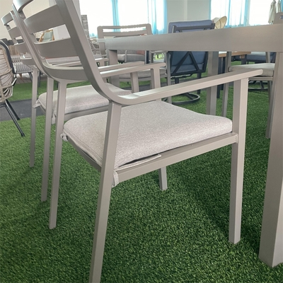 Aussensofa aus Aluminium aus Rattan für Luxus-Garten-Tee-Tisch