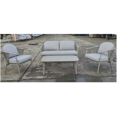 Gartenmöbel für den Außenbereich Aluminium Bistro Rattan Sofa Set mit Luxus-Tisch