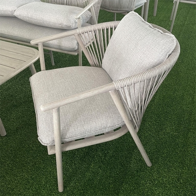 Gartenmöbel für den Außenbereich Aluminium Bistro Rattan Sofa Set mit Luxus-Tisch