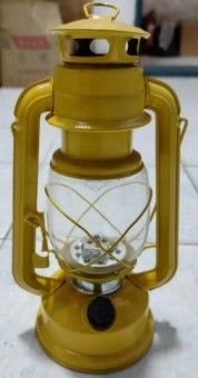 Sliver-Metall-Typ Vintage-Glas-Dekorationslager Hängeleuchte Großkapazität Kerosinöllampen