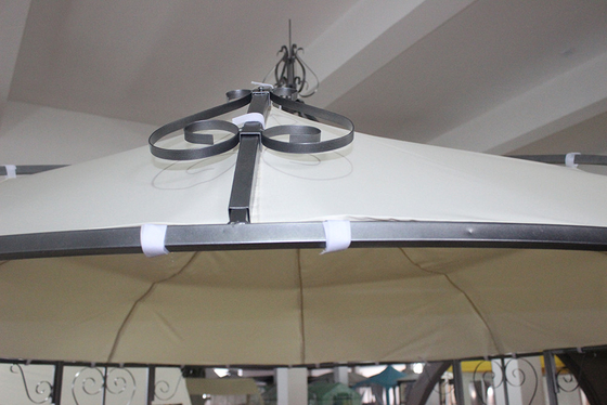 Stahlrahmen 3*2.9M Schrägwerk Muster Spitze Gazebo für Garten Hochenergie anpassbar