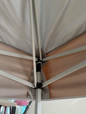 Custom 3*3m Klappbare Schwerlast Metallrahmen Garten Pavillons mit Stahlrahmen