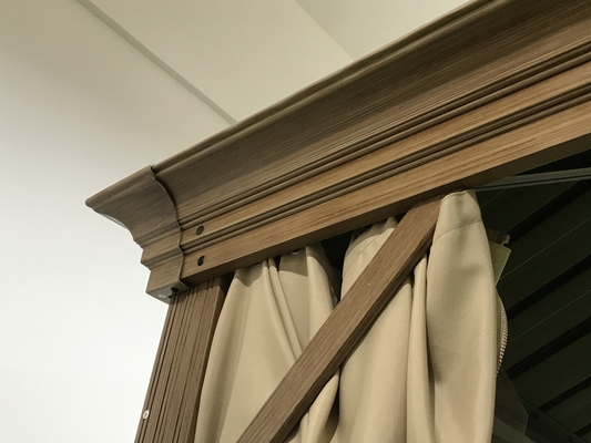 Metall-Außenpergola aus galvanisiertem Stahl mit doppelter Spitze 3X3.65X2.85M für Gartenbedarf