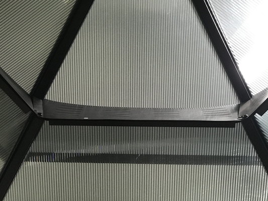 Aluminiumrahmen 2x2x2x2.8M Hexagonalen Hardtop Gazebo zum Sonnenschutz und Entspannung