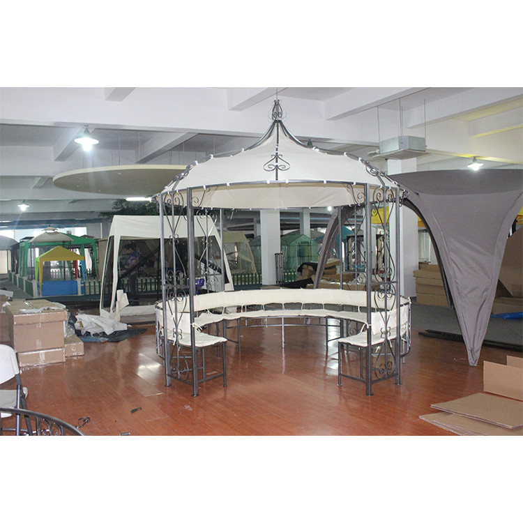 Stahlrahmen 3*2.9M Schrägwerk Muster Spitze Gazebo für Garten Hochenergie anpassbar